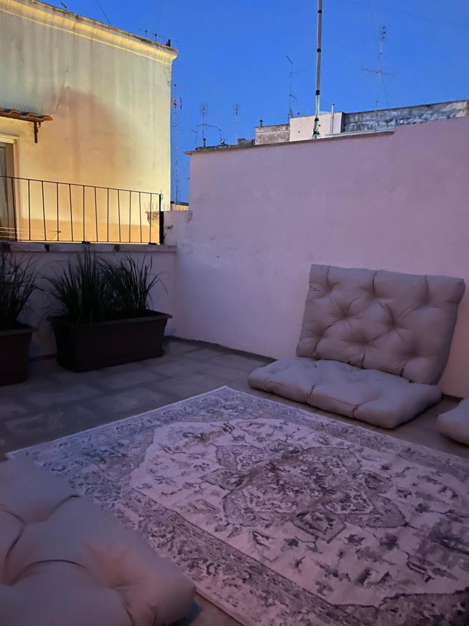 Il Serafino Holiday Suites Bari Exterior foto