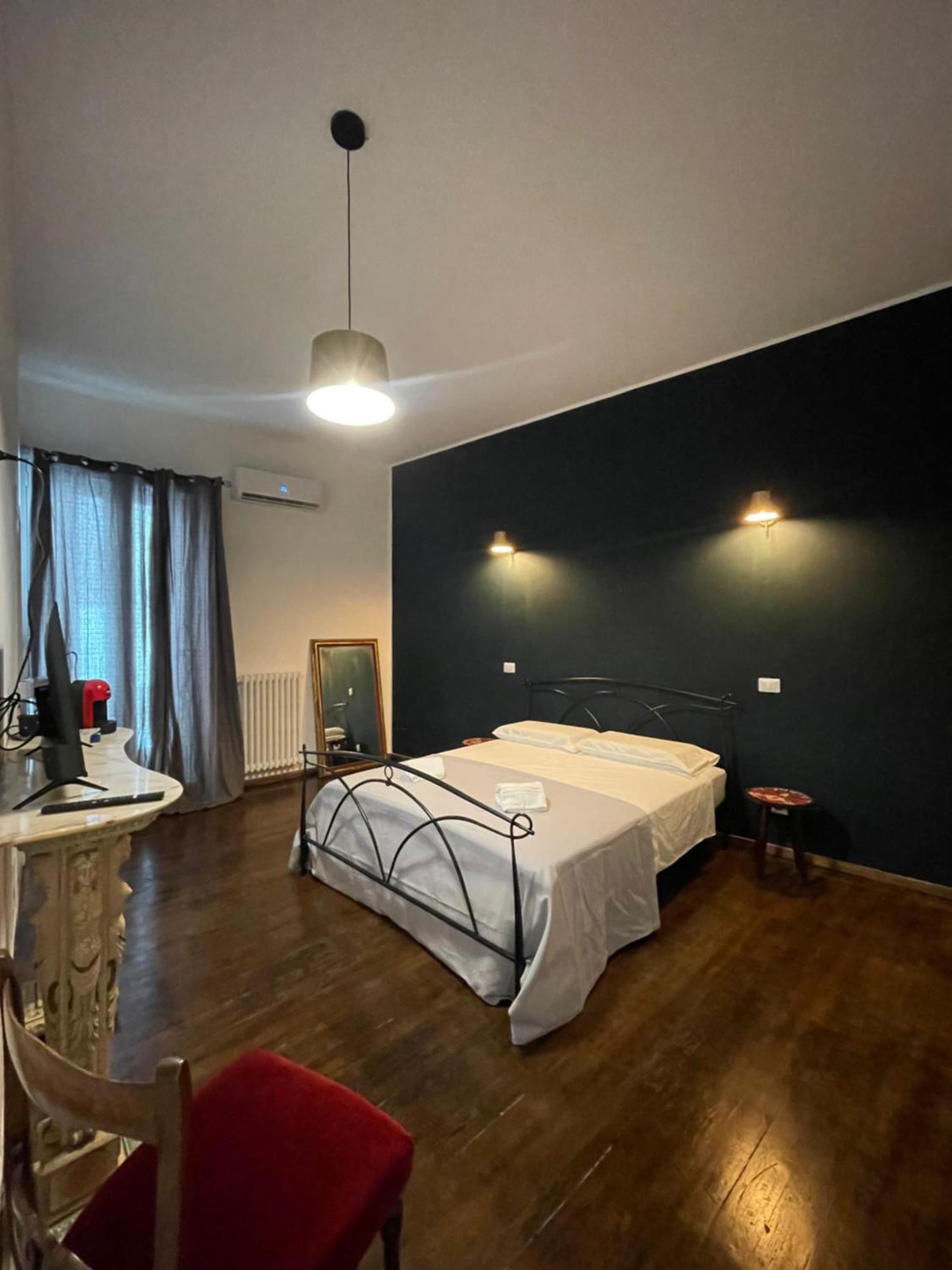 Il Serafino Holiday Suites Bari Exterior foto