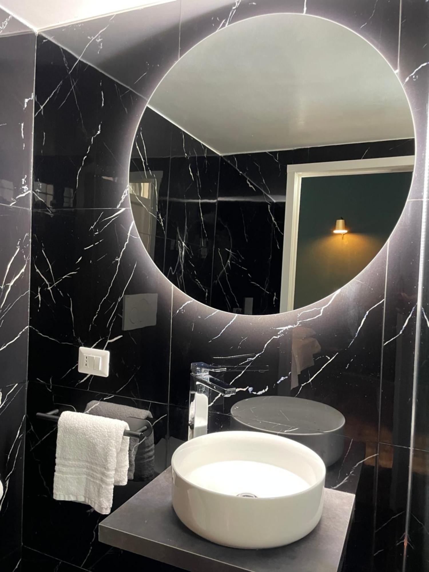 Il Serafino Holiday Suites Bari Exterior foto